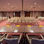 Golden Tulip - Den Haag Hotel 4*