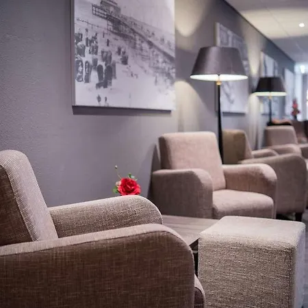 ゴールデン チューリップ ズーテルメール デンハーグ 4* ズーテメール