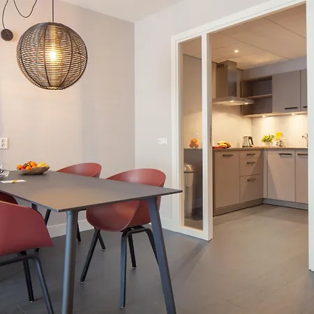 Golden Tulip - Den Haag Szálloda