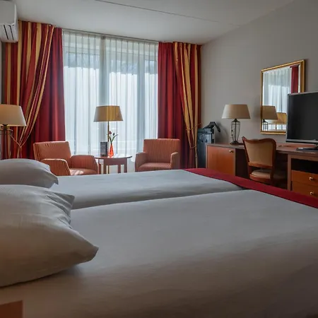 Golden Tulip - Den Haag 4*
