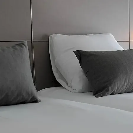Hotel Golden Tulip - Den Haag 4*