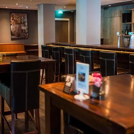 ゴールデン チューリップ ズーテルメール デンハーグ