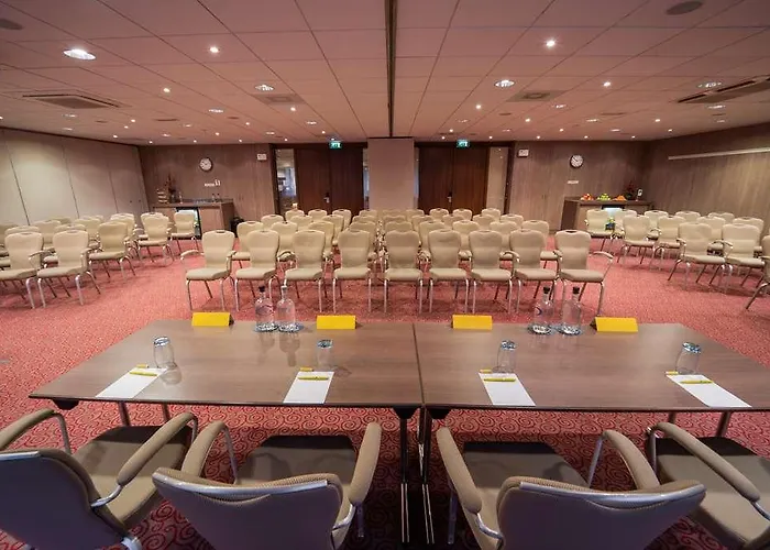 Golden Tulip - Den Haag Hotel 4*