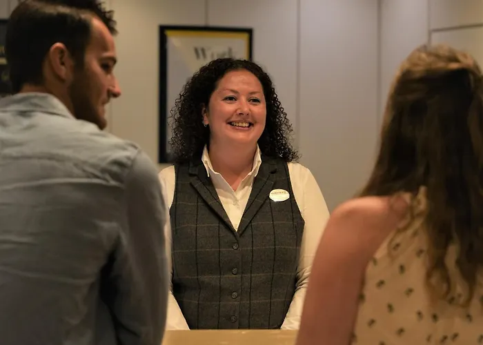 Golden Tulip - Den Haag Otel