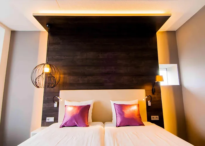 Golden Tulip - Den Haag Hotel 4*