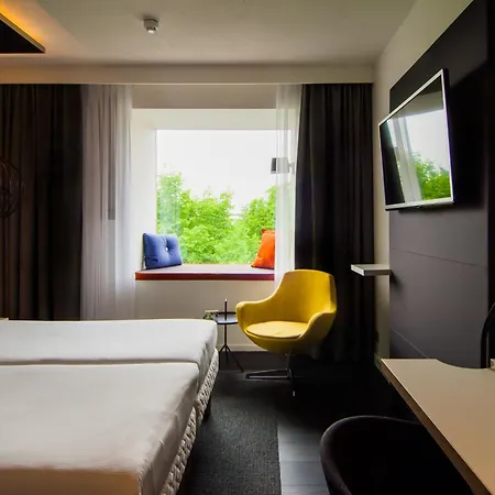 Golden Tulip - Den Haag Hotel 4*