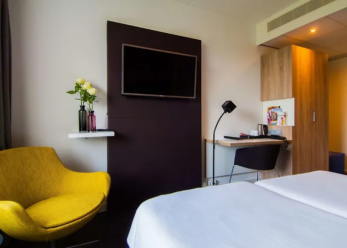 Отель Golden Tulip - Den Haag