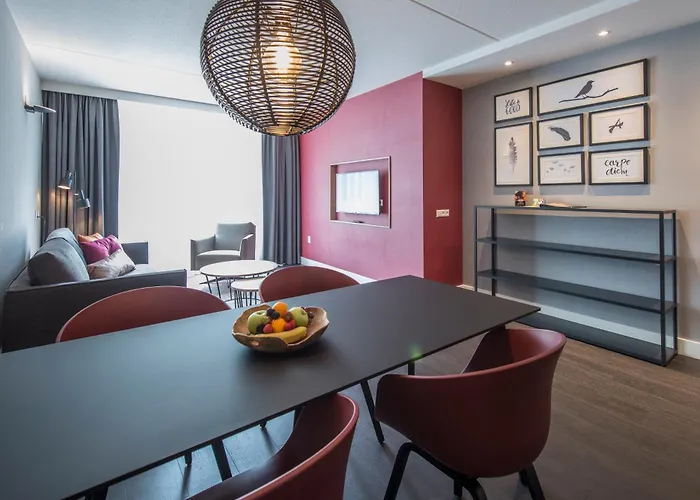 Golden Tulip - Den Haag 4* Зутермер