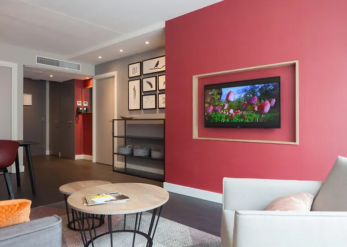 Golden Tulip - Den Haag Отель Зутермер