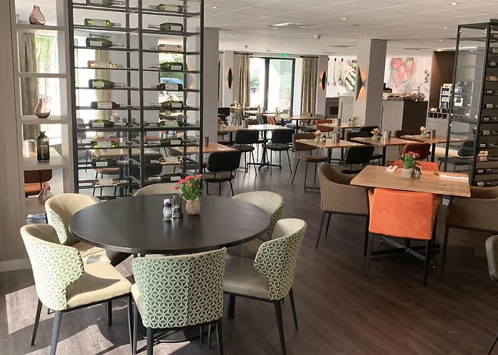 Отель Golden Tulip - Den Haag