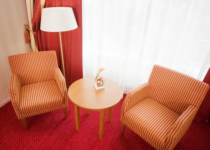 Golden Tulip - Den Haag 4* Зутермер